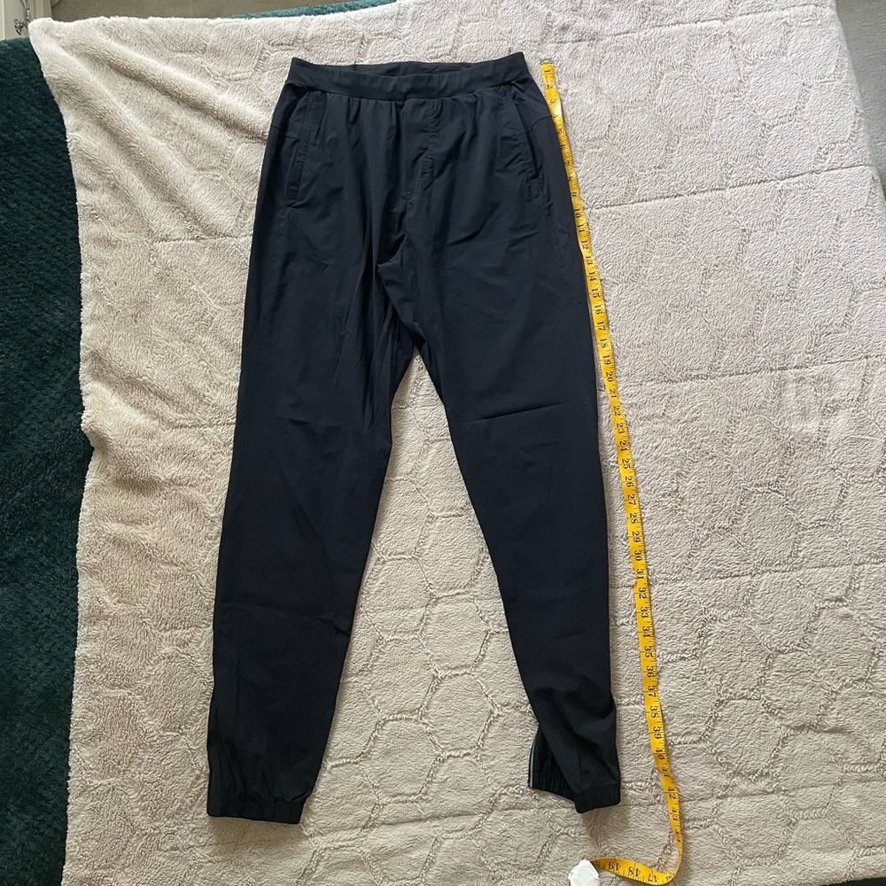 Medium Tall Black Surge Joggers